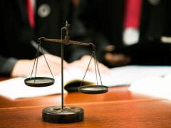 上海刑事律師 信用卡套現違法嗎？
